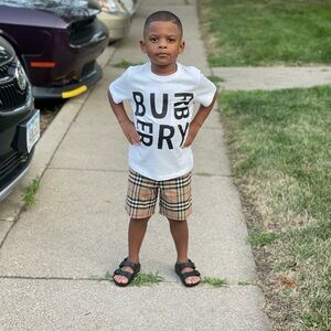 Boys Burberry shorts size 6